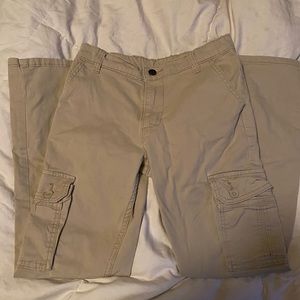 wrangler cargo pants